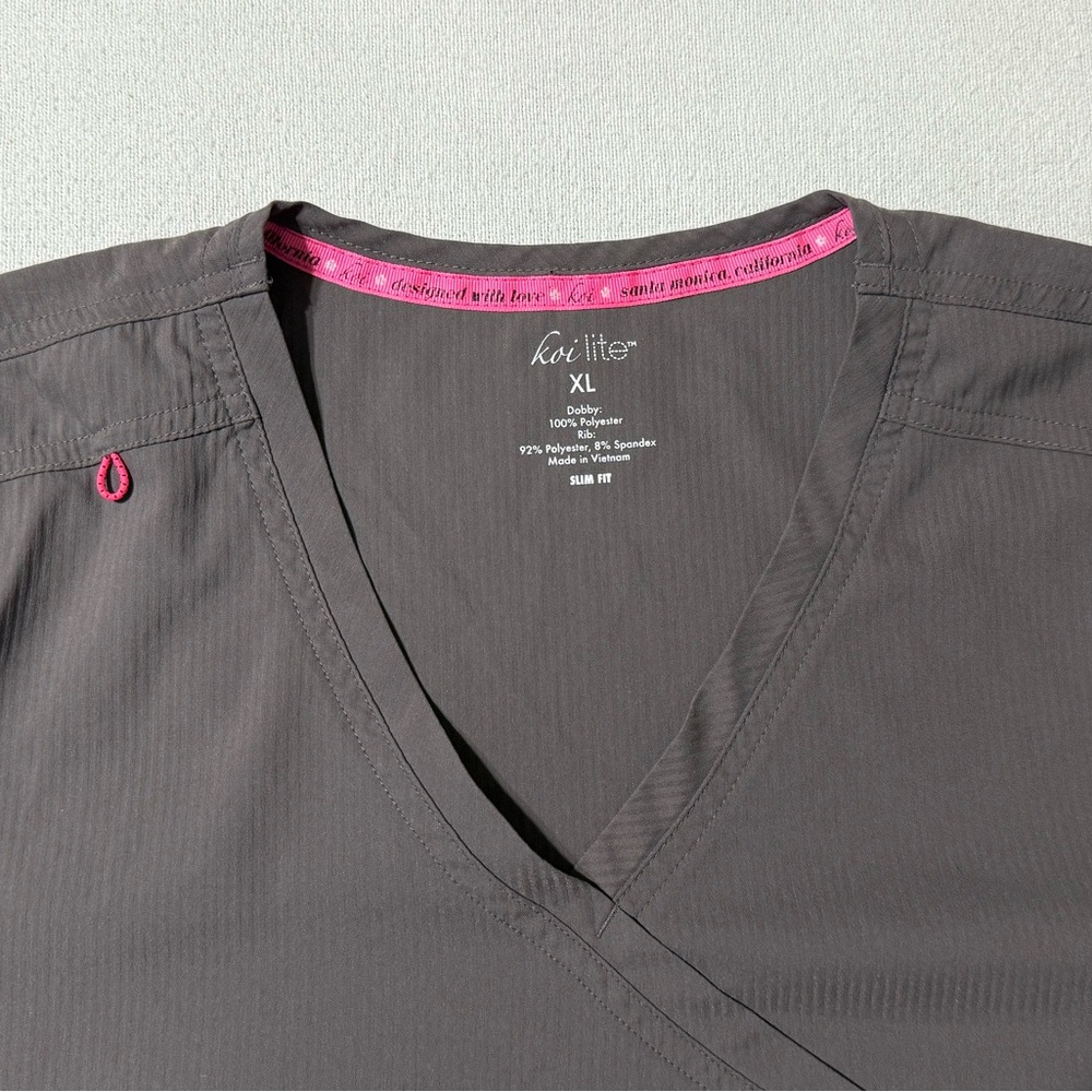 Brown Short Sleeve Women's Scrub Top - Picture 6 of 8
